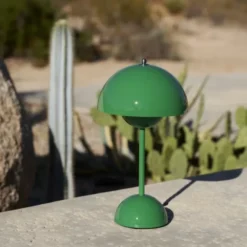 Lampa Stołowa Flowerpot Vp9 Signal Green Andtradition