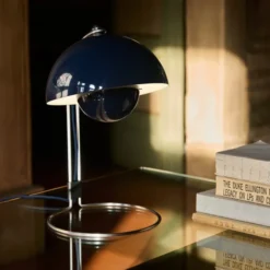 Lampa Stołowa Flowerpot Vp4 Steel Blue Andtradition
