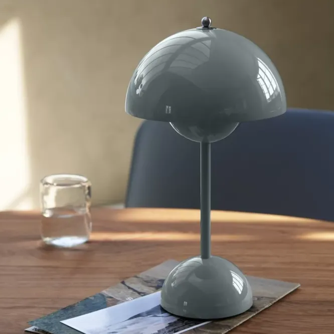 Lampa Stołowa Flowerpot Vp9 Stone Blue Andtradition