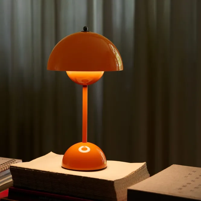 Lampa Stołowa Flowerpot Vp9 Zesty Orange Andtradition