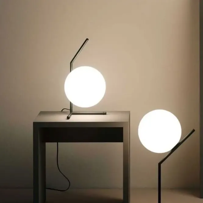 Lampa Stołowa Ic T1 High Mosiężna Flos