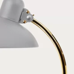 Lampa Stołowa Kaiser Idell Luxus Biała Fritz Hansen