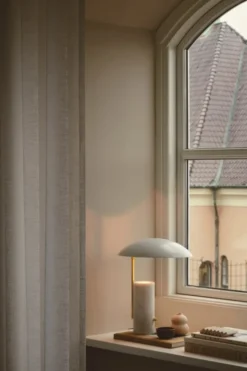Lampa Stołowa Mademoiselles Biała