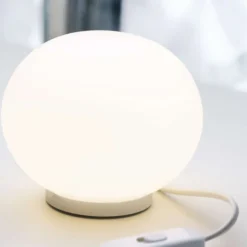 Lampa Stołowa Mini Glo-Ball T Flos