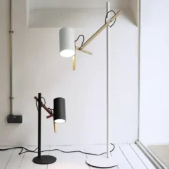 Lampa Stołowa Scantling Black Marset