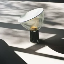 Lampa Stołowa Taccia Czarna Flos