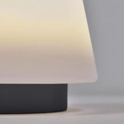 Lampa Stołowa Udiya Z Czarnym Wykończeniem Kave Home