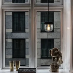 Lampa Wisząca Acorn Czarna-Polerowana Stal Umage