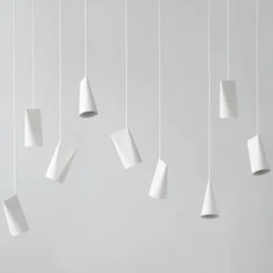 Lampa Wisząca Ceramiczna Narrow Biała Moebe