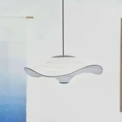 Lampa Wisząca Flying 78 Cm Biała Made By Hand