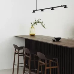 Lampa Wisząca Hat Linear 167 Cm Czarna Normann Copenhagen