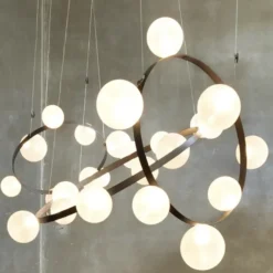 Lampa Wisząca Hubble Bubble 7 Frosted Spheres Moooi