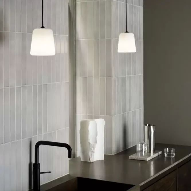 Lampa Wisząca Material Szkło Opalizowane New Works