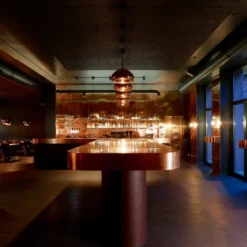 Lampa Wisząca Void Medium Mosiężna Tom Dixon