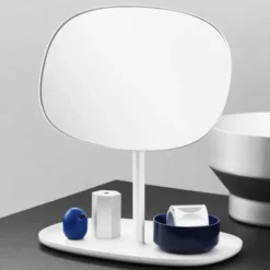 Lustro Stojące Flip Białe Normann Copenhagen
