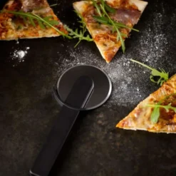 Obrotowy Nóż Do Pizzy Singles Czarny Zone Denmark