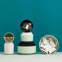 Pojemnik Geo 15 Cm Różowy Normann Copenhagen