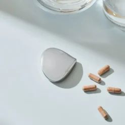Pudełko Na Leki Chestnut Alessi