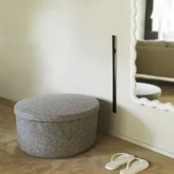Pufa Ze Schowkiem Hide 72 Cm Szara Normann Copenhagen