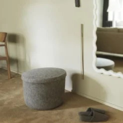 Pufa Ze Schowkiem Hide 52 Cm Szara Normann Copenhagen