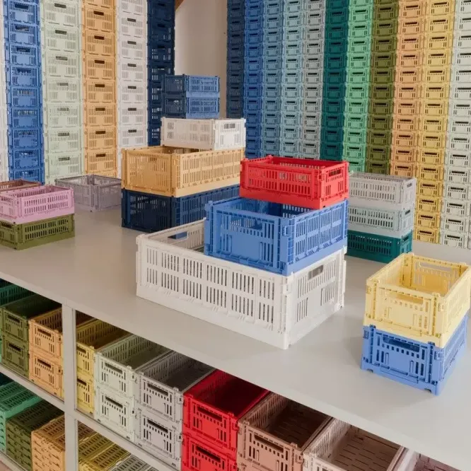 Skrzynka Colour Crate Medium Szara Hay