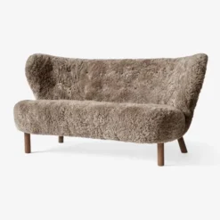 Sofa Little Petra Vb2 Walnut-Sheepskin Sahara Andtradition