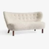 Sofa Little Petra Vb2 Walnut-Sheepskin Moonlight Andtradition