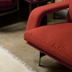 Sofa Meantime Av30 Ecriture 0210 Aluminiowe Nogi Andtradition