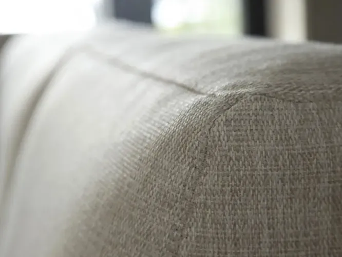 Sofa Revers 2 Seater Wine Red