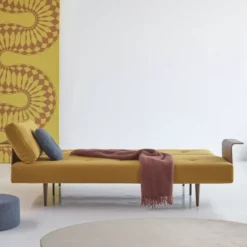 Sofa Rozkładana Recast Z Podłokietnikiem Boucle Ochre Innovation