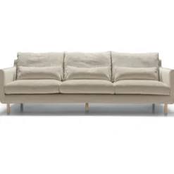 Sofa Sally Sits