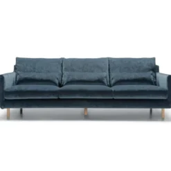 Sofa Sally Sits