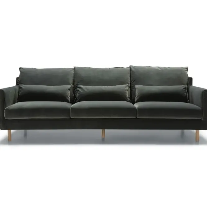 Sofa Sally Sits