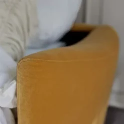 Sofa Z Funkcją Spania Frances 2,5 Seat Karmel Sits