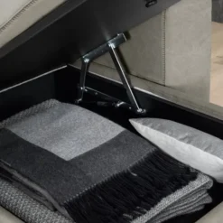 Sofa Z Funkcją Spania Modest