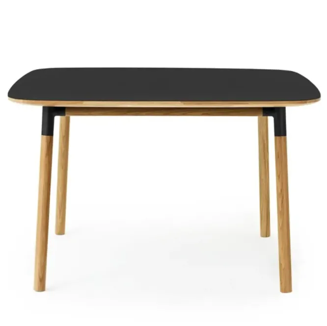 Stół Form 120X120 Cm Czarny Normann Copenhagen