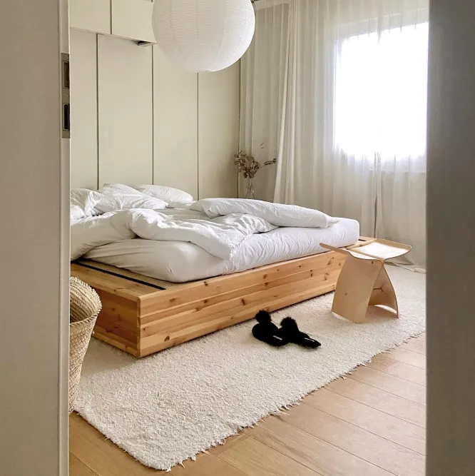 Stołek Butterfly Maple Vitra