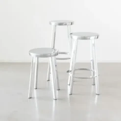 Stołek Deja-Vu 50 Cm Polerowane Aluminium Magis