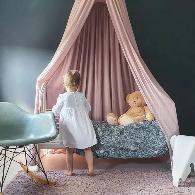 Stołek Eames Elephan Re Biały Vitra
