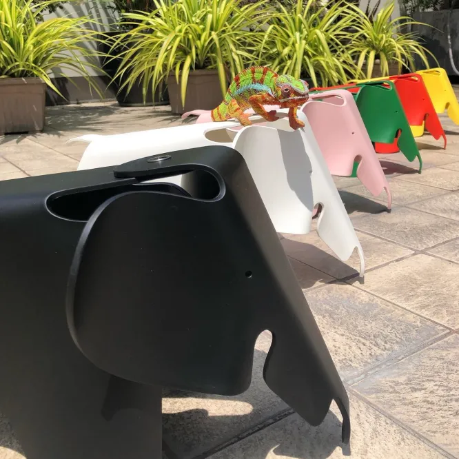 Stołek Eames Elephan Re Zielony Vitra