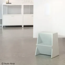 Stołek Mono Jasnoszary Richard Lampert