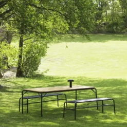 Stół Ogrodowy Vig 200 Cm Czarny Normann Copenhagen
