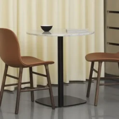 Stolik Form Marmur 70 Cm Normann Copenhagen