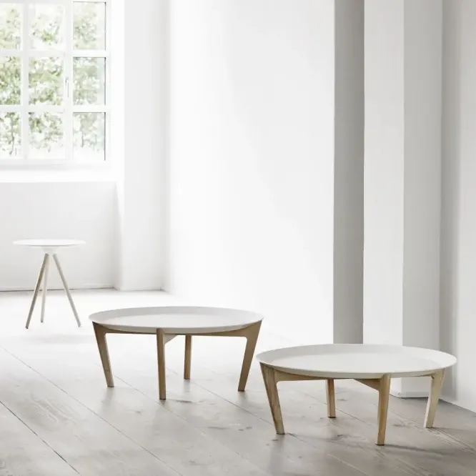 Stolik Kawowy Tray Biały Blat - Jesionowe Nogi Soft Line