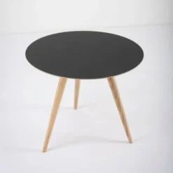 Stolik Okazjonalny Arp 55 Cm Czarny Gazzda