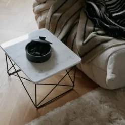 Stolik Okazjonalny Ltr - Blat Hpl Czarny - Podstawa Stal Nierdzewna Vitra