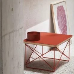Stolik Okazjonalny Ltr - Blat Orzech - Podstawa Basic Dark Vitra