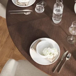 Stół Piro 125 Cm Ciemny Dąb Bolia