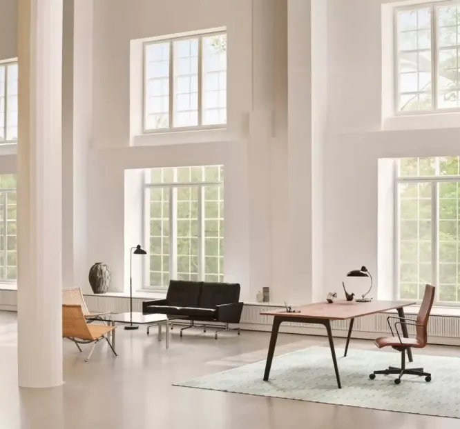 Stół Pluralis Ks421 Dąb Fritz Hansen