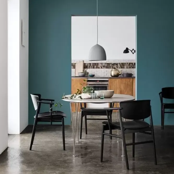 Stół Superellipse 135 Cm Laminat Special Szary Fritz Hansen